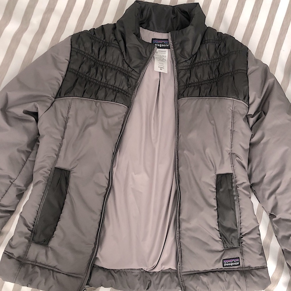 Patagonia Grey Synthetic down jacket -vintage- XS